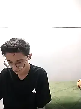 SantiagoRusso18 online show from January 14, 3:50 pm