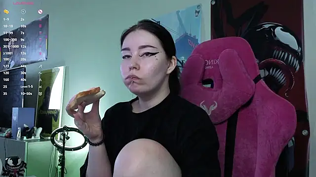 MargarettRose online show from March 20, 1:54 am