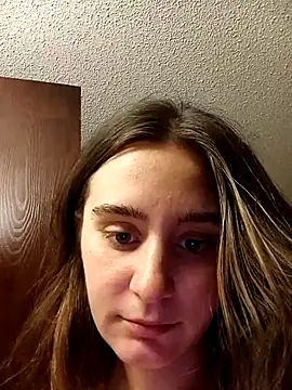 freakylittlebitch69 online show from September 30, 4:12 pm