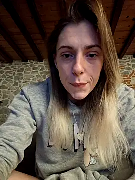 SexyAlya online show from November 17, 10:15 pm