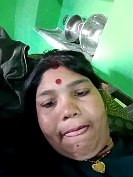 Priya tyagi online show from October 19, 6:58 am