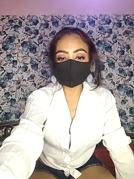 yours sugar babe online show from March 3, 11:05 am