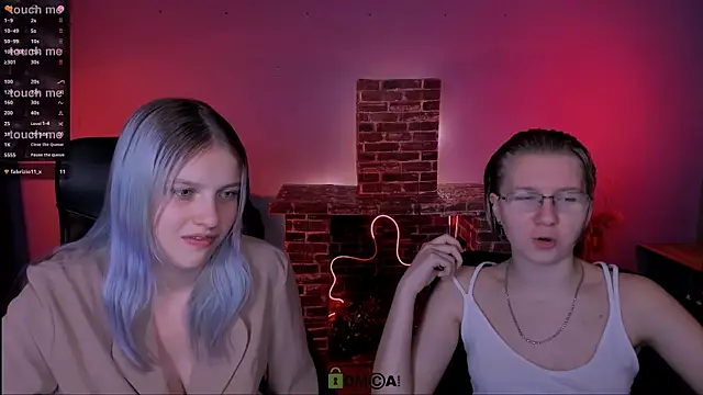 gloria bubble online show from December 16, 9:09 pm