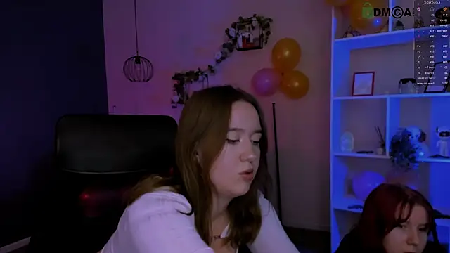 gloria bubble online show from April 2, 7:22 pm