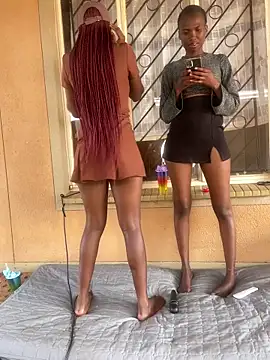 Melanin2002 online show from September 11, 1:00 pm