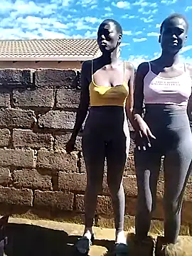 Melanin2002 online show from April 21, 9:26 am