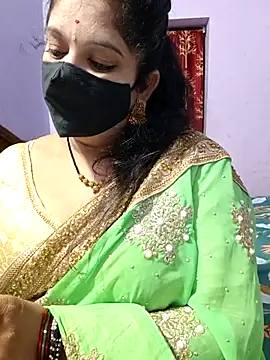 Snapshot of luci-queen chatting on September 10, 7:03 pm luci-queen online show from September 10, 7:03 pm