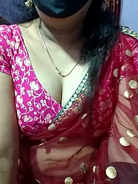 Snapshot of luci-queen chatting on September 25, 5:44 am luci-queen online show from September 25, 5:44 am