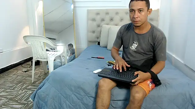 charlotte dante212 online show from December 3, 2:19 am