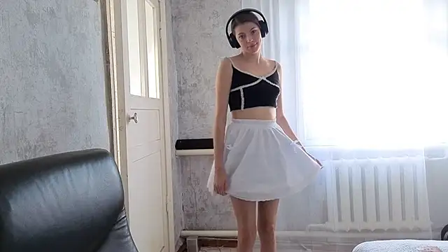 CutieAnny online show from October 17, 4:26 am