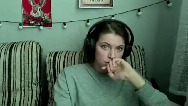 CutieAnny online show from January 13, 6:08 am