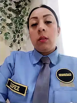 Snapshot of CRISTAL__11 chatting on September 23, 12:52 pm CRISTAL 11 online show from September 23, 12:52 pm