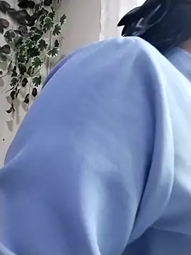 Snapshot of CRISTAL__11 chatting on October 25, 1:40 pm CRISTAL 11 online show from October 25, 1:40 pm