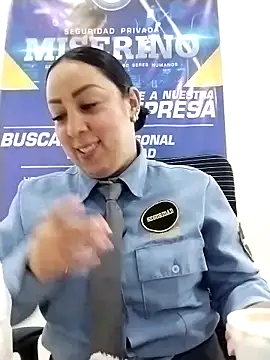 Snapshot of CRISTAL__11 chatting on November 8, 11:32 am CRISTAL 11 online show from November 8, 11:32 am