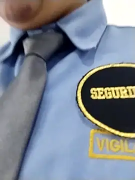 Snapshot of CRISTAL__11 chatting on November 18, 1:04 pm CRISTAL 11 online show from November 18, 1:04 pm