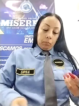 Snapshot of CRISTAL__11 chatting on December 15, 12:31 pm CRISTAL 11 online show from December 15, 12:31 pm