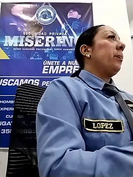 Snapshot of CRISTAL__11 chatting on January 12, 12:54 pm CRISTAL 11 online show from January 12, 12:54 pm