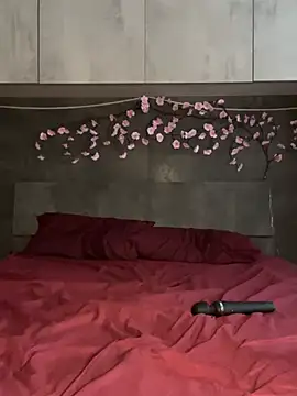 YumiLux online show from March 12, 10:21 am