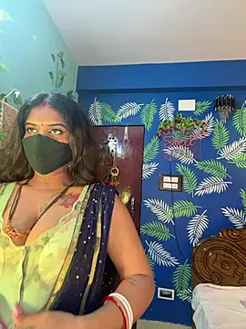 Snapshot of V-Hot-Sweti chatting on July 13, 5:49 pm V-Hot-Sweti online show from July 13, 5:49 pm