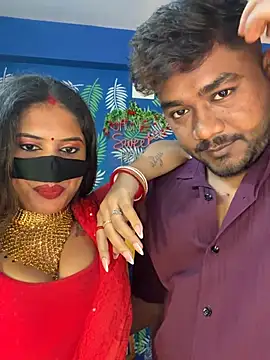 Snapshot of V-Hot-Sweti chatting on July 15, 5:40 pm V-Hot-Sweti online show from July 15, 5:40 pm