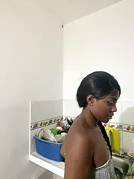 zaracollins01 online show from September 15, 10:54 pm