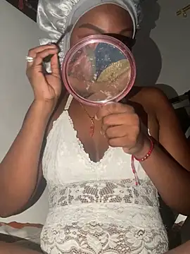 zaracollins01 online show from November 8, 6:51 pm