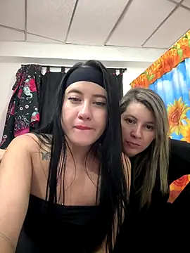 Snapshot of ardiente1805 chatting on November 17, 4:18 am ardiente1805 online show from November 17, 4:18 am