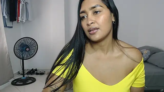 MichellSexxx online show from October 7, 8:39 pm