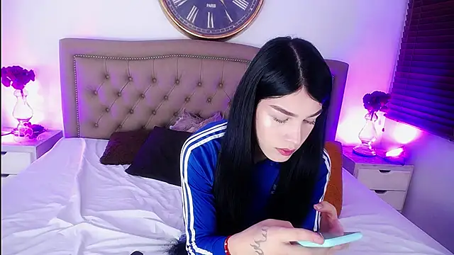 AuroraRicci online show from October 2, 1:07 pm