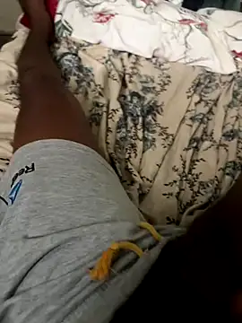 babybaby2000- online show from November 17, 2:28 am