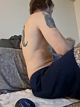 Snapshot of Mr_nightfall chatting on November 6, 12:44 am Mr nightfall online show from November 6, 12:44 am