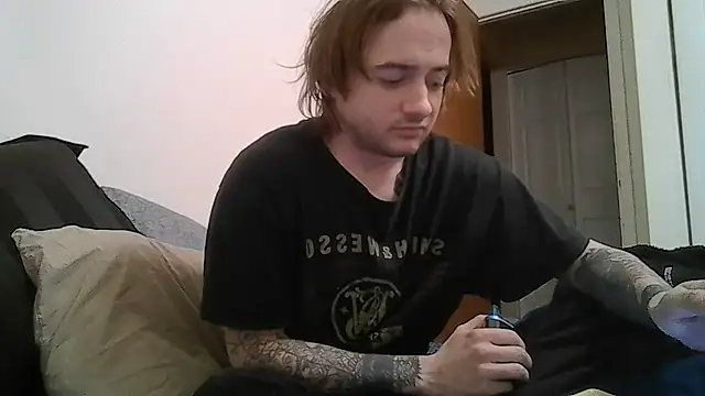 Snapshot of Mr_nightfall chatting on February 13, 2:29 am Mr nightfall online show from February 13, 2:29 am