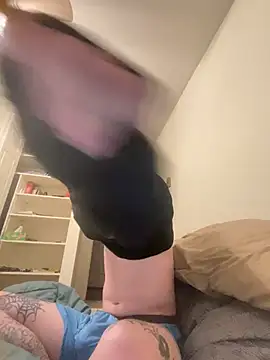 Snapshot of Mr_nightfall chatting on February 28, 2:45 am Mr nightfall online show from February 28, 2:45 am