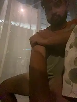 Snapshot of Agusmini chatting on February 23, 1:03 am Agusmini online show from February 23, 1:03 am