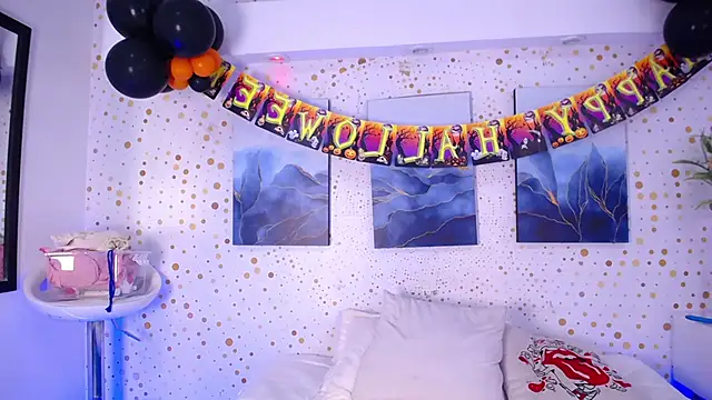 Emily Vaughan online show from October 27, 4:16 am