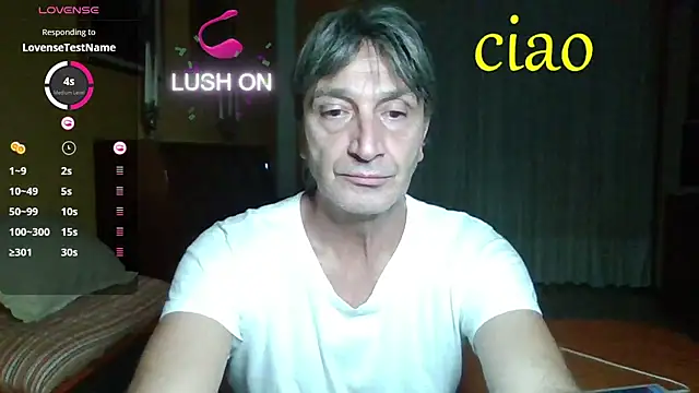 Snapshot of lattediyak chatting on October 26, 11:53 pm lattediyak online show from October 26, 11:53 pm