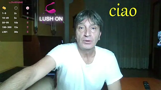 Snapshot of lattediyak chatting on November 1, 1:51 am lattediyak online show from November 1, 1:51 am