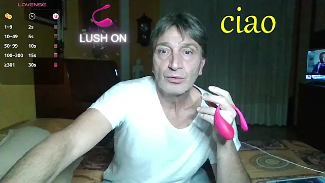 Snapshot of lattediyak chatting on November 29, 1:41 am lattediyak online show from November 29, 1:41 am