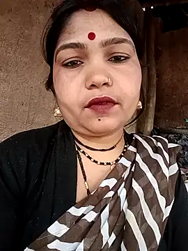 Snapshot of Rashili_jaan chatting on February 23, 9:39 am Rashili jaan online show from February 23, 9:39 am