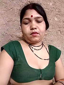 Snapshot of Rashili_jaan chatting on February 26, 4:00 am Rashili jaan online show from February 26, 4:00 am