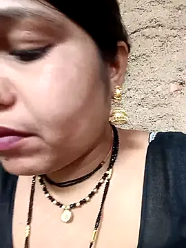 Snapshot of Rashili_jaan chatting on March 2, 3:52 am Rashili jaan online show from March 2, 3:52 am