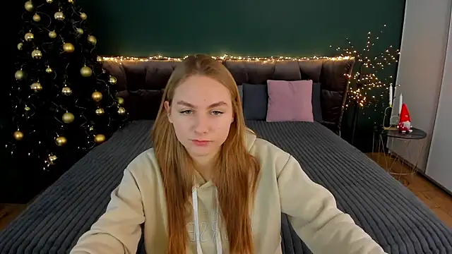 MilaAddams online show from December 23, 6:44 am