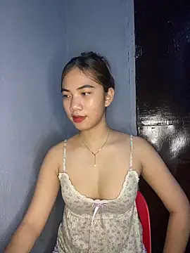 Shy SexyLady online show from April 28, 2:22 pm