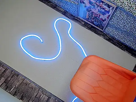 cristine shopa online show from April 9, 1:05 pm