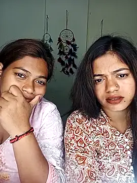 HoleyCoupon online show from March 1, 7:05 pm