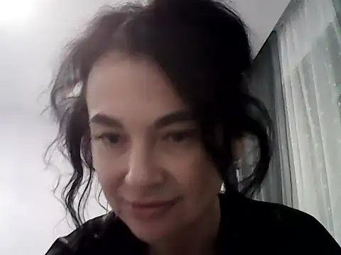 Snapshot of Maylissee chatting on November 3, 12:06 pm Maylissee online show from November 3, 12:06 pm