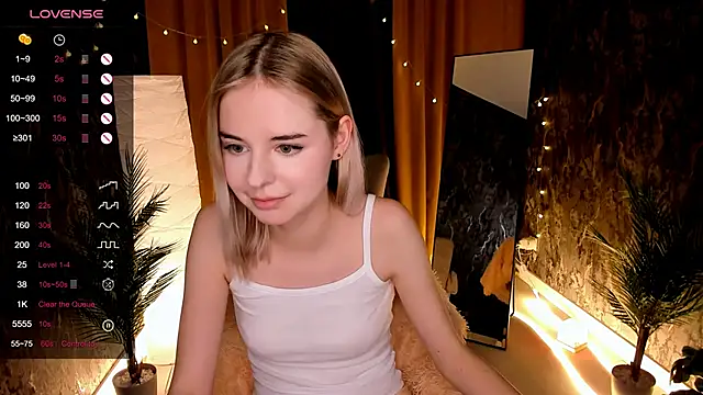 LillianShine online show from November 6, 12:17 pm