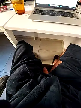 Snapshot of hpp66 chatting on October 5, 6:56 am hpp66 online show from October 5, 6:56 am