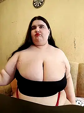 Vllada Brattz online show from April 3, 11:30 am