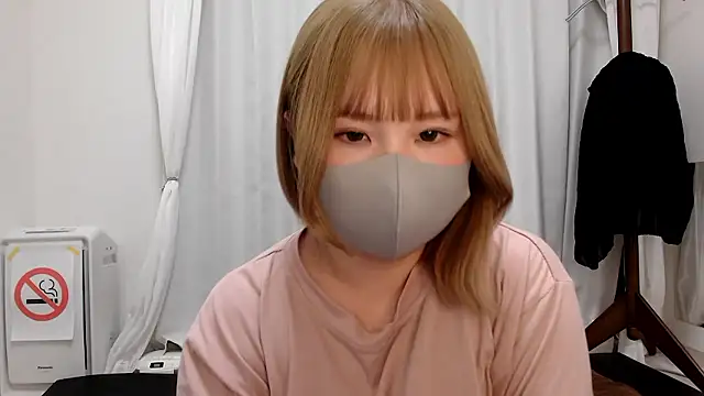 Snapshot of --MIYUKI chatting on June 12, 11:31 am --MIYUKI online show from June 12, 11:31 am